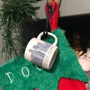 Starbucks mini mug ornament (Los Angeles) 2006